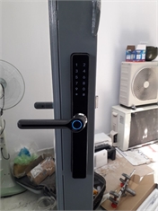 Chuyên gia hướng dẫn cách lắp khóa cửa nhôm tại nhà